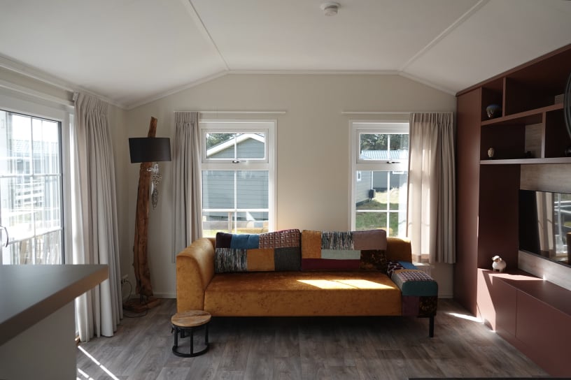 Woonkamer chalethurenoptexel.nl